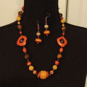 Necklace /earrings